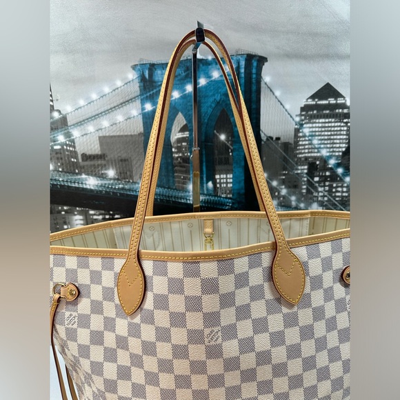 💕SOLD💕Louis Vuitton Neverfull MM Azur Beige Cursive - Picture 2 of 16
